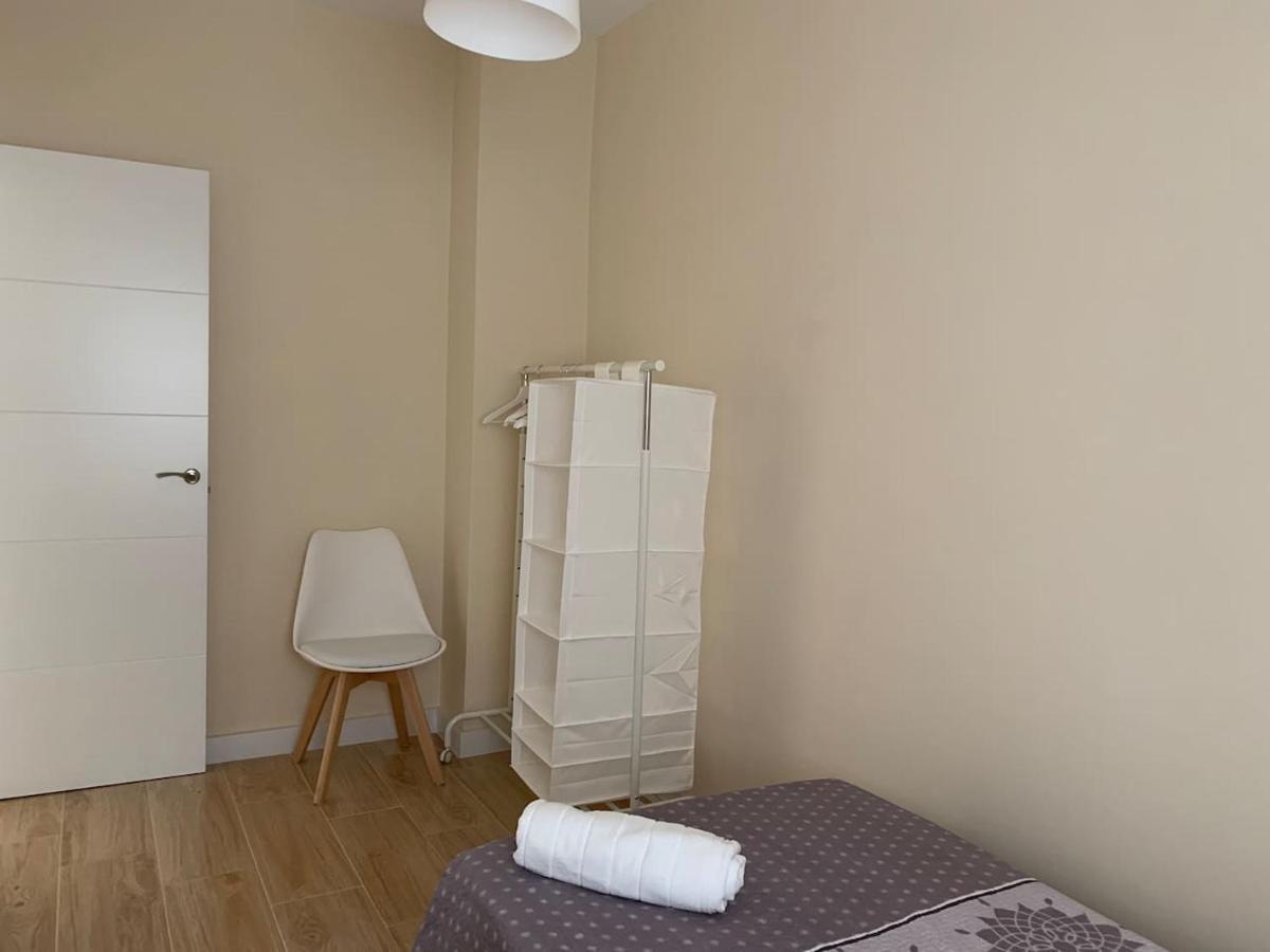 Apartamento En Granada Con Facil Aparcamiento En La Zona מראה חיצוני תמונה